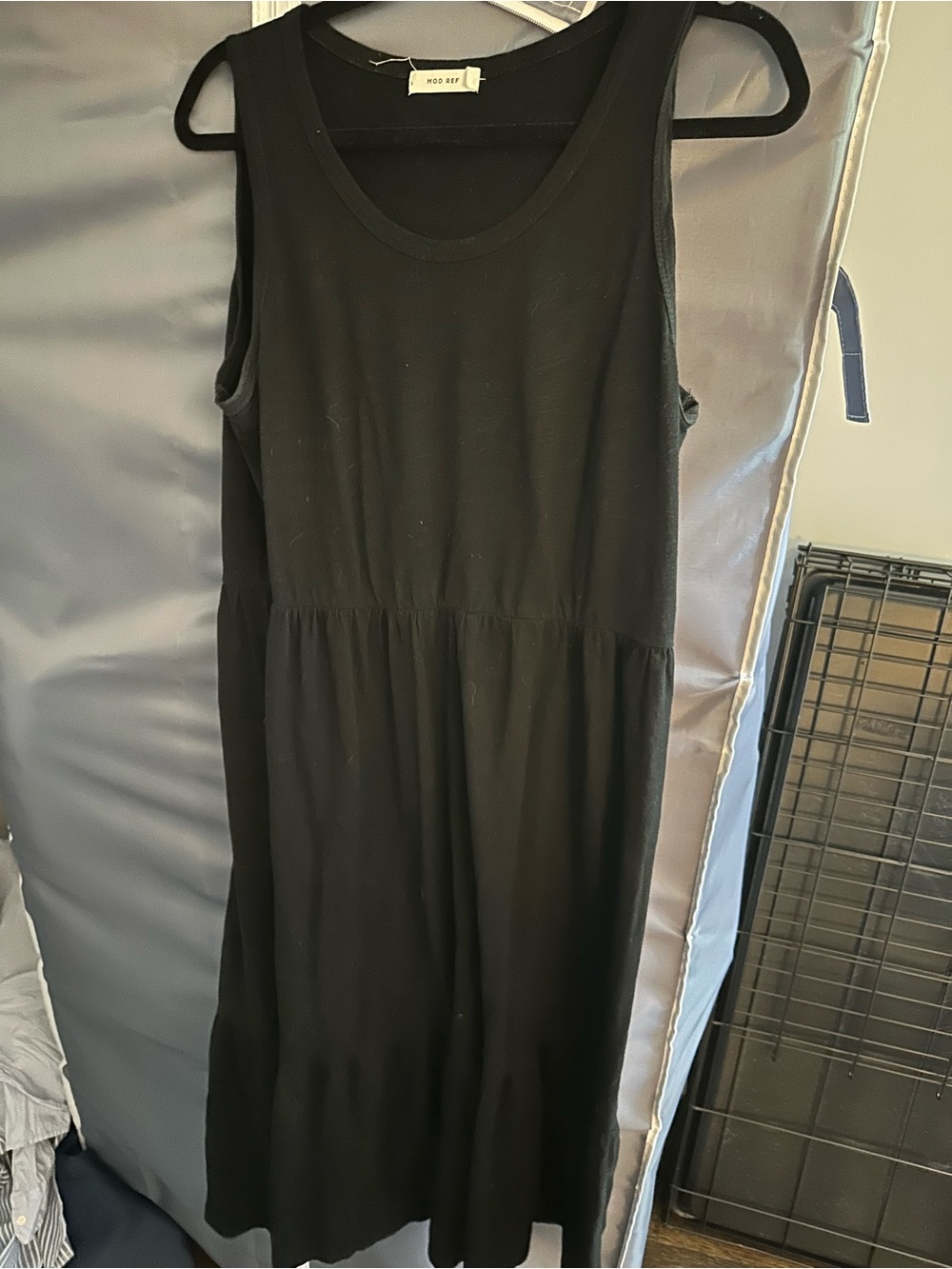 Mod Ref Black Sleeveless Midi Dress